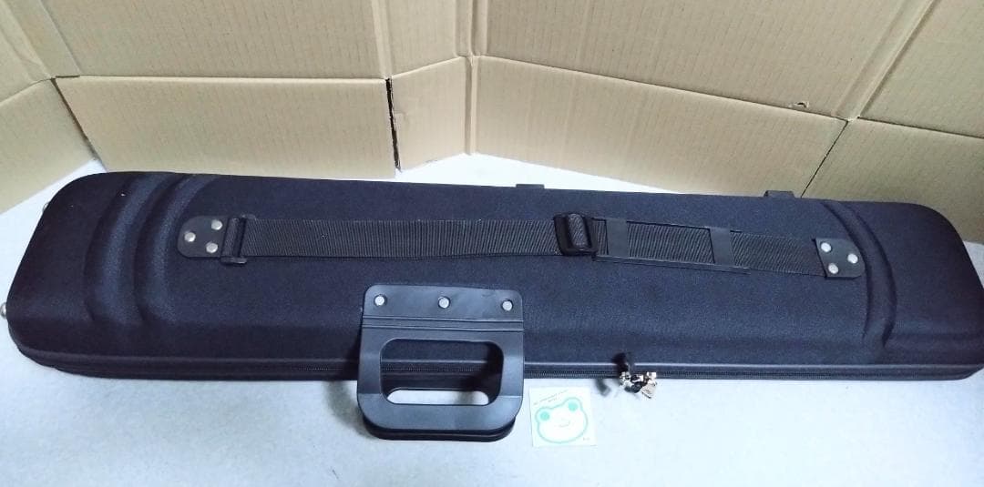 o*8様 二胡 萬其興 中国無錫 二泉 予備弓・予備弦・ケースセット