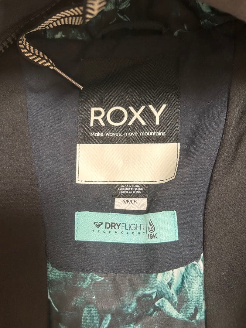 ROXY 女性用スノボウェア