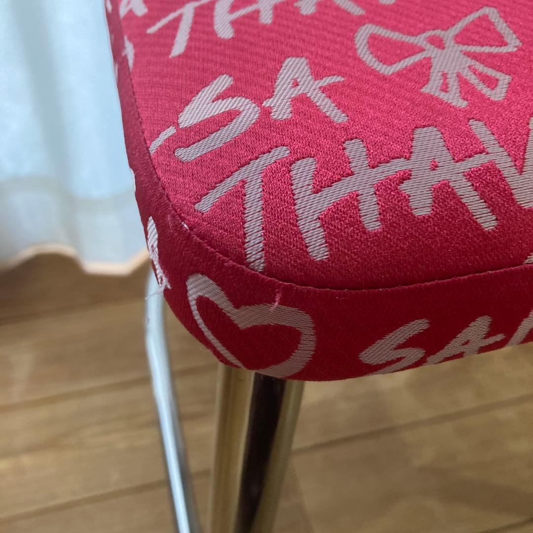 サマンサタバサ　椅子