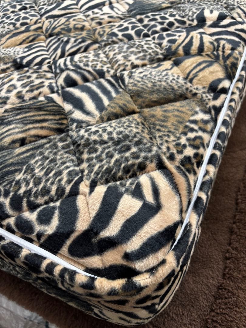 フランスベッド 豹柄(ヒョウ柄) ベッドマットレスM(日本製) 美品　送料込