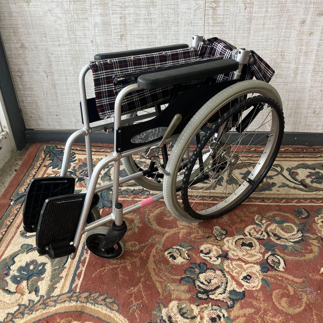 日進医療器 自走式車椅子NC-1CB 介助用車椅子 折りたたみ式 介護 チェック