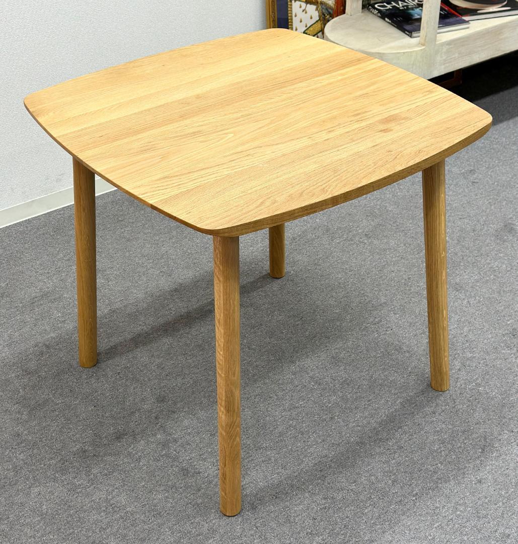 美品■ウニコ■SOLK　ダイニングテーブル　W800　カフェテーブル　2人用