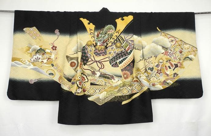 七五三・お祝い着に ◇黒色系　兜◇5歳男の子着物・羽織・袴セット6039【中古】