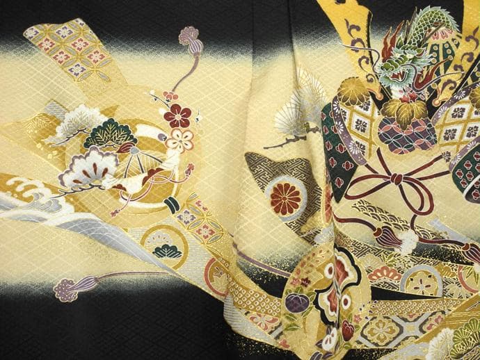 七五三・お祝い着に ◇黒色系　兜◇5歳男の子着物・羽織・袴セット6039【中古】