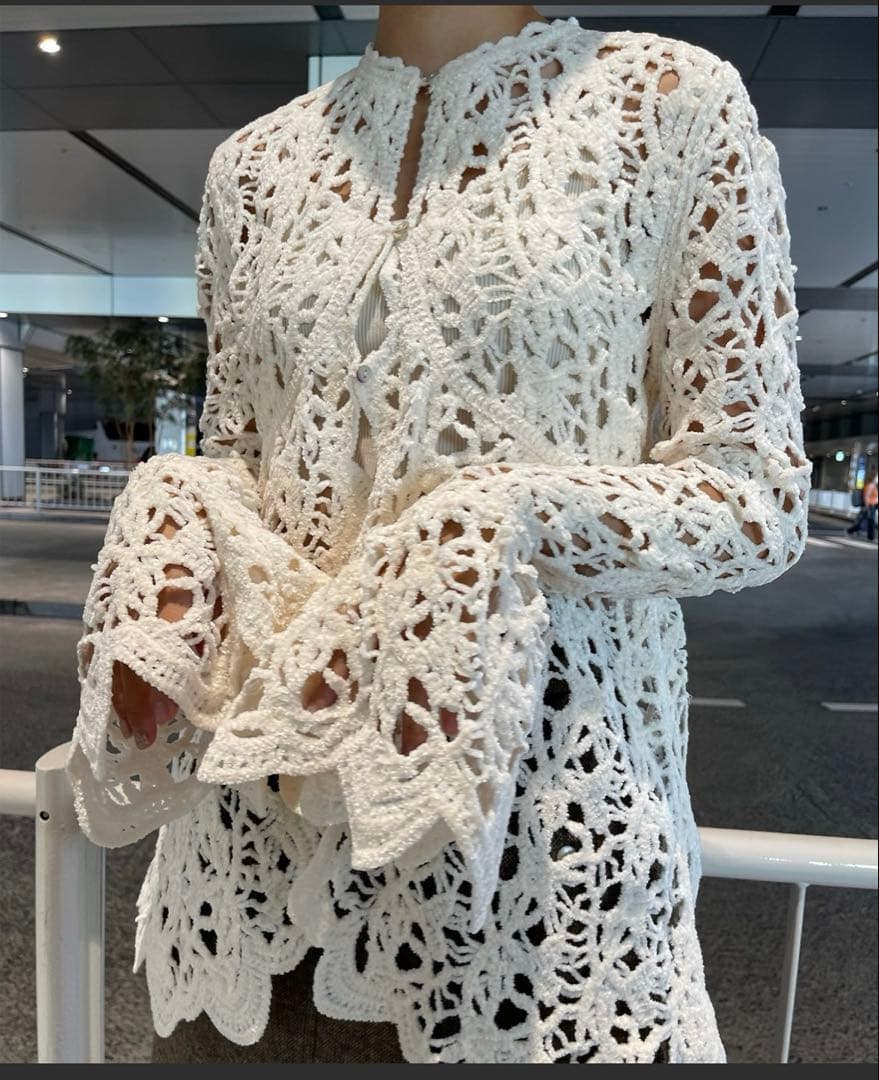 トップス UND VELOUR LACE PEPLUM KNIT TOP