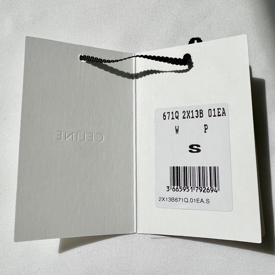 CELINE セリーヌキャップ ロゴ刺繍付き　人気のネイビー　サイズS 美品