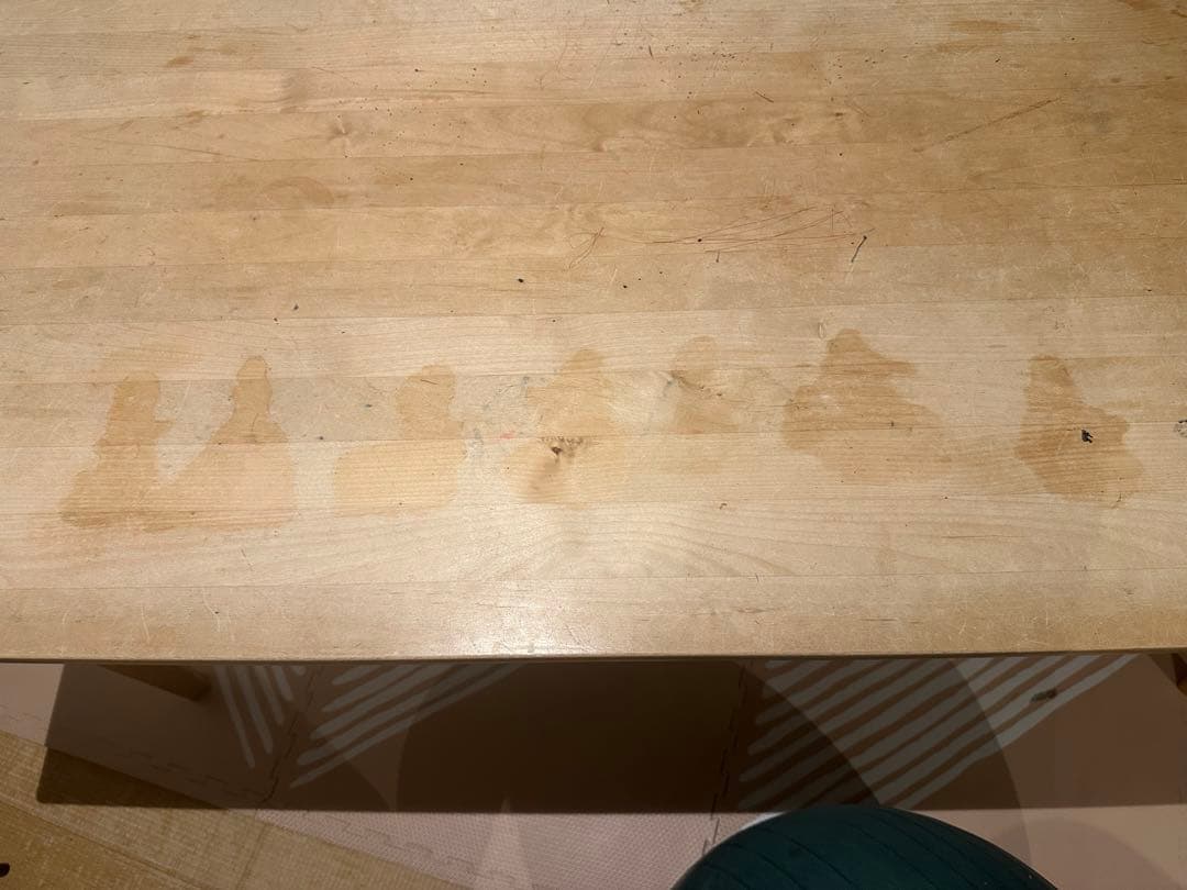 木製ダイニングテーブル