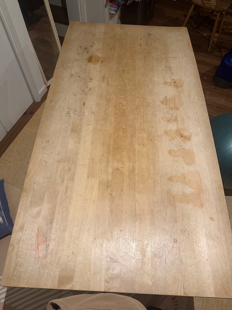 木製ダイニングテーブル