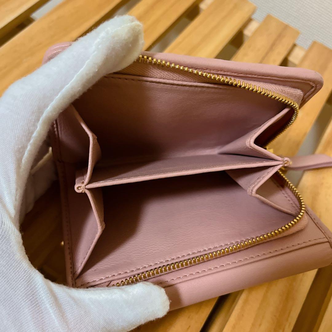 MIU MIU 二つ折り財布　マテラッセ ピンク