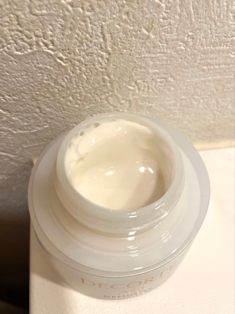 コスメデコルテ　AQ ミリオリティ インテンシブ デイクリーム