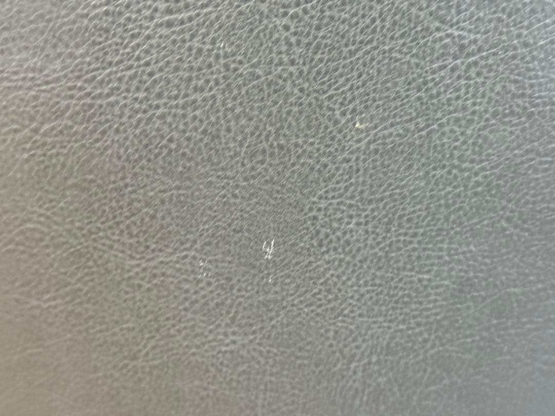 ②リーンロゼ　ligne roset ブラック　レザーチェア　2脚セット　YZ