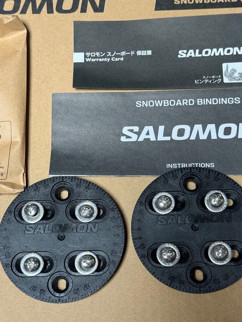 新品未使用品SALOMON TRIGGER BLACK M 値段交渉有り