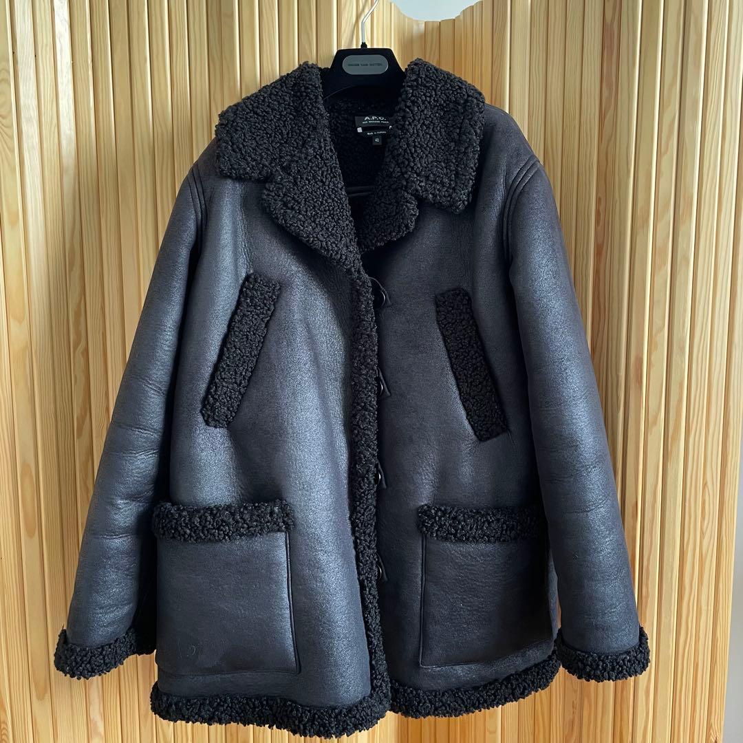 A.P.C. アーペーセー ブラック Clara フェイクレザーコート40