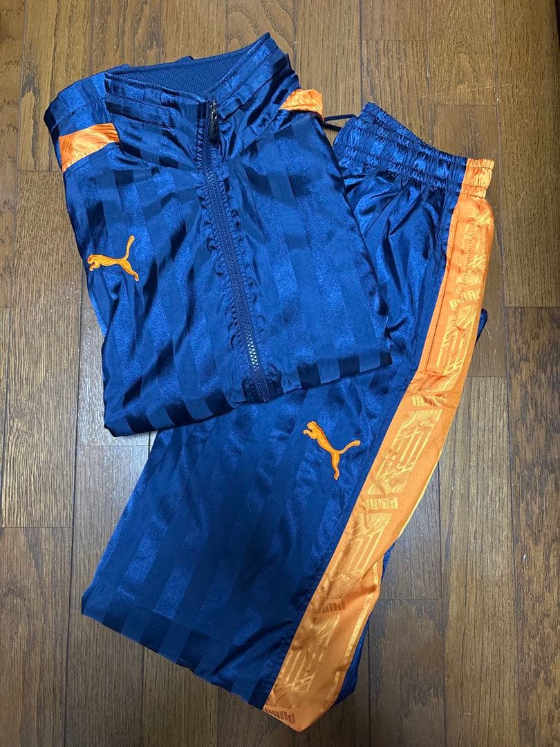 Pumaウィンドブレーカー上下セット