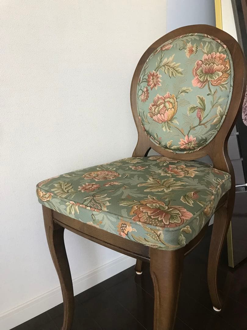 花柄木製椅子　1脚　カンティーニュ