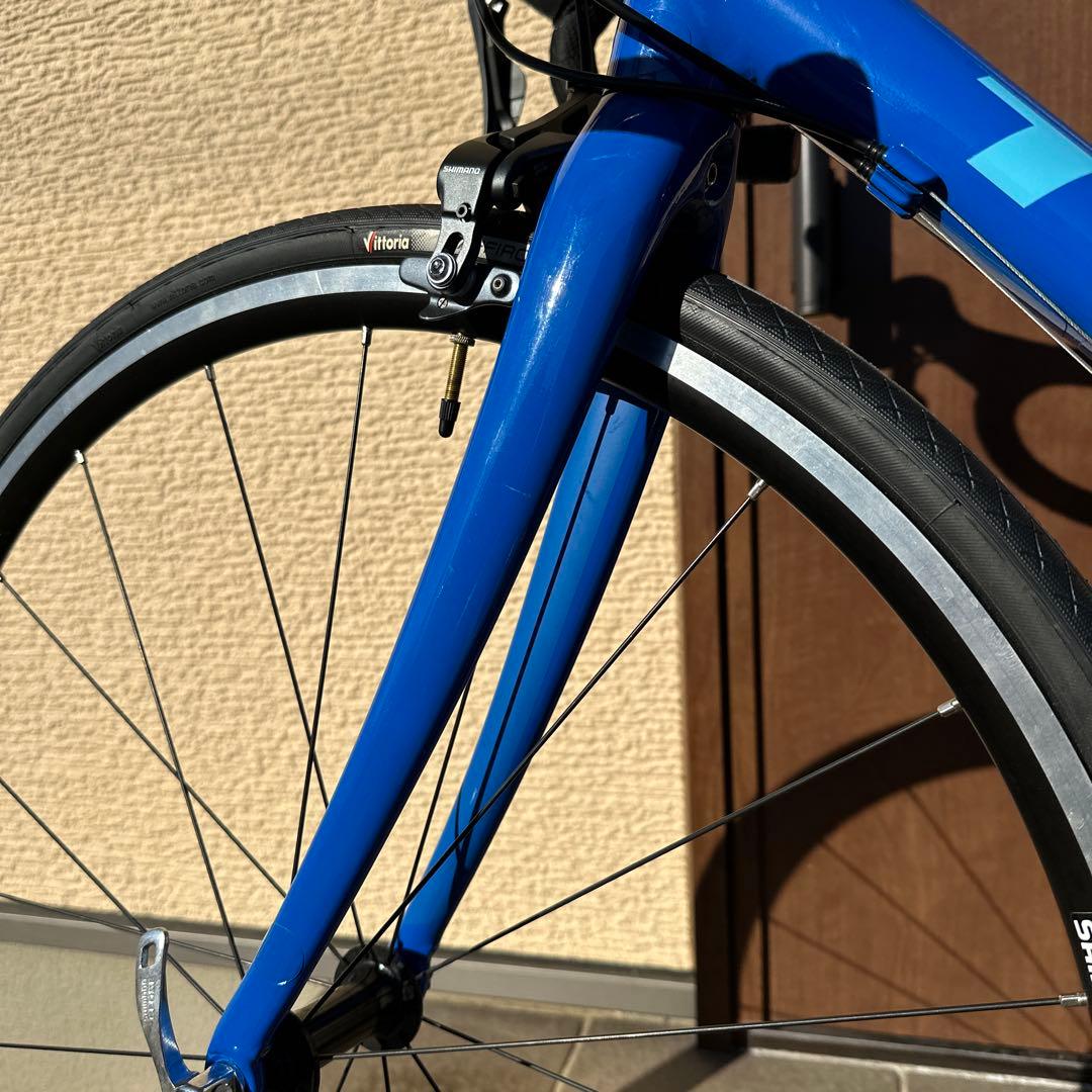 新車同様コンディション　TREK DOMANE AL2 アルテグラブレーキ