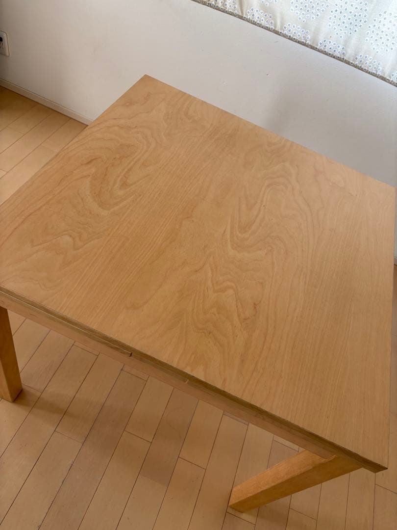 IKEA ダイニングテーブル