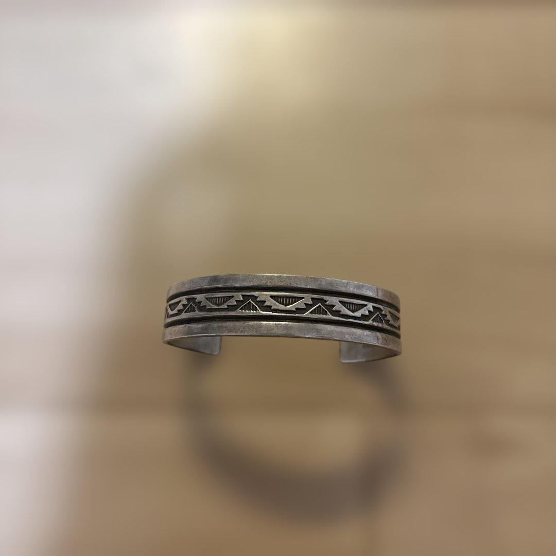 Laner ナバホ族　スターリングシルバー バングル