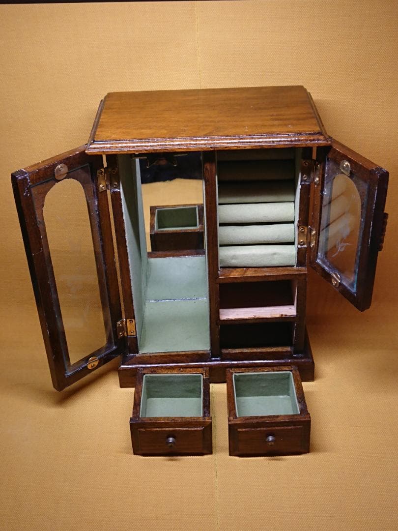 アクセサリーケース　天然木　置物　インテリア　工芸品　美術品　A3061