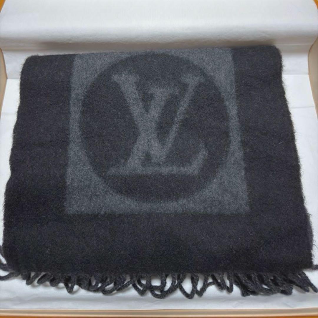 ルイヴィトン ブラック マフラー ストール