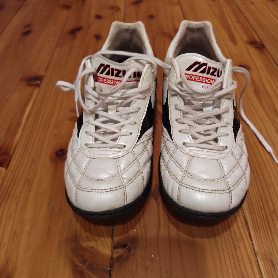 ミズノ MORELIA (モレリア) ＴＦ 27.5