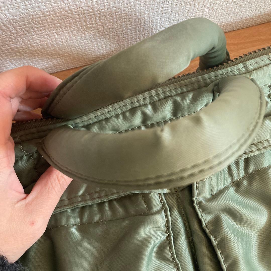 吉田カバン　PORTER タンカー　トートバッグ　A4サイズ　オリーブグリーン