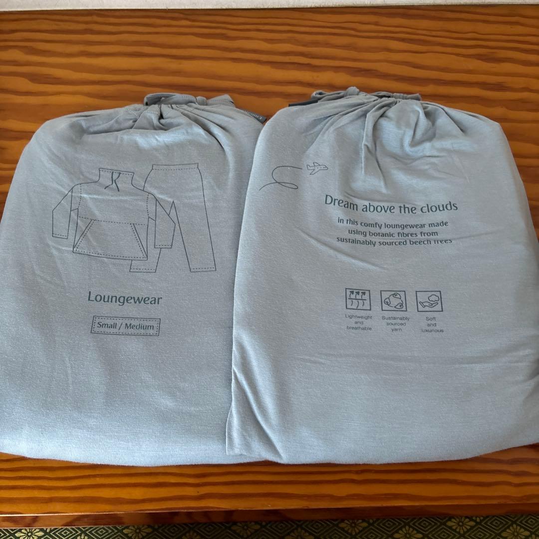 くろにゃ 。エミレーツ航空アメニティ2セット新品未開封