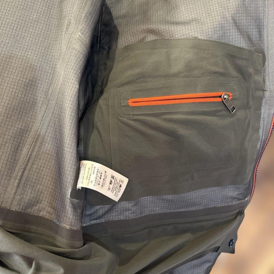 パタゴニア　パウスレイヤージャケット　XS