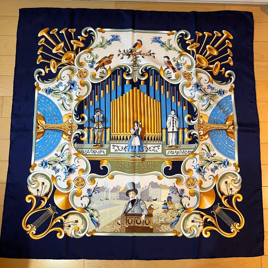 エルメス カレ ORGAUPHONE ET AUTRES MECANIQUES