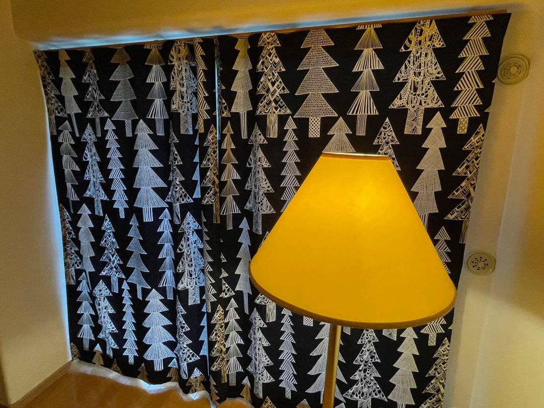 マリメッコ　クーシコッサ　カーテン ファブリック