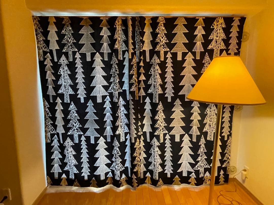 マリメッコ　クーシコッサ　カーテン ファブリック