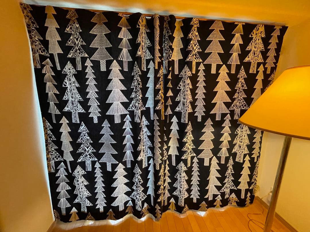 マリメッコ　クーシコッサ　カーテン ファブリック