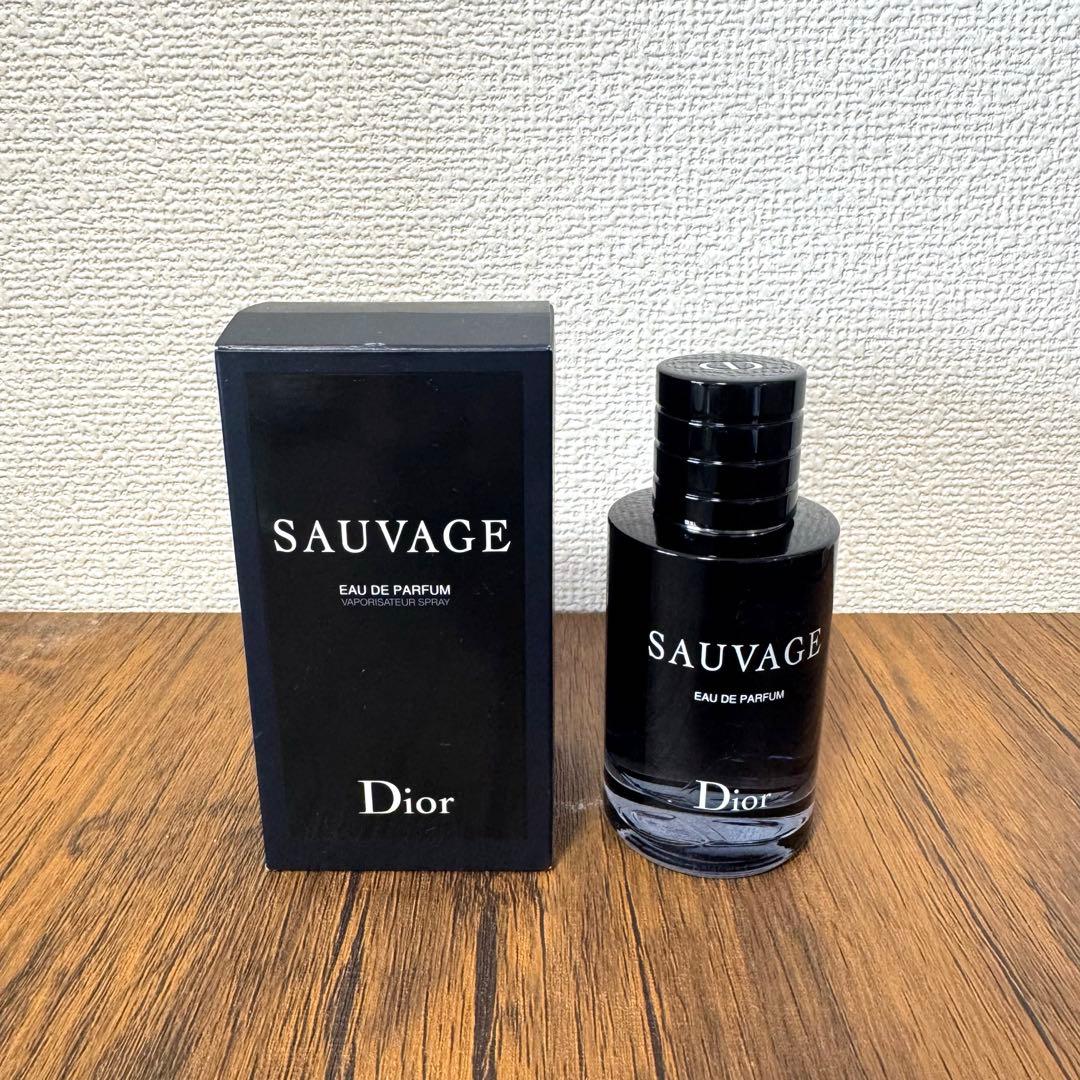 香水(男性用) Dior SAUVAGE EAU DE PARFUM 60mL