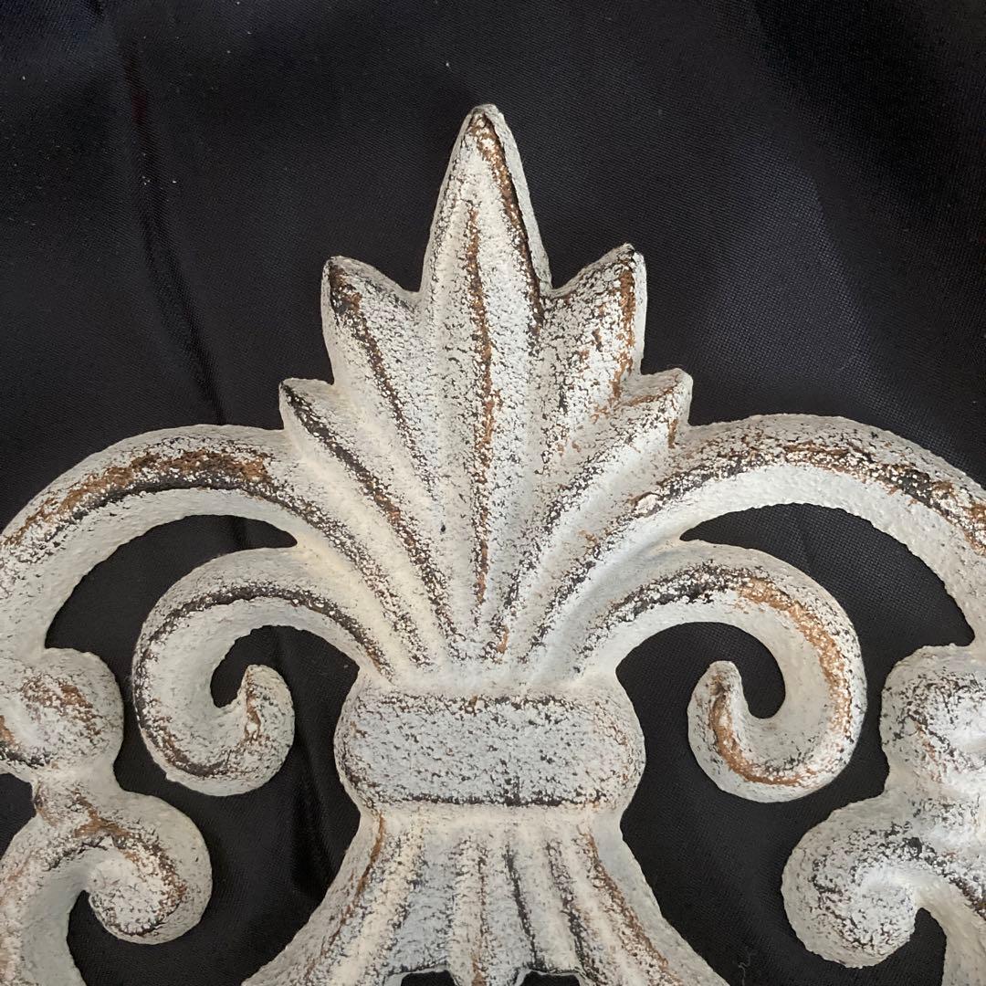 アイアンフルールドリス　シャビー　鉄製トイレットペーパーホルダー　未使用