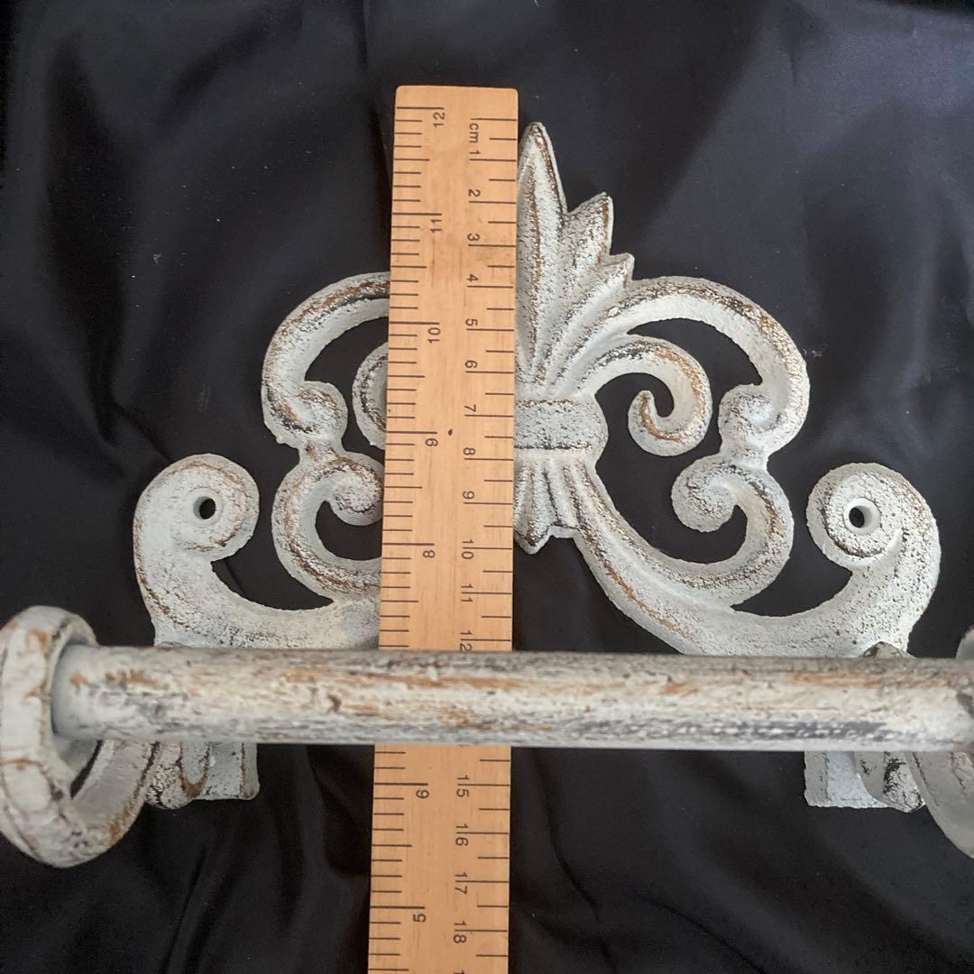 アイアンフルールドリス　シャビー　鉄製トイレットペーパーホルダー　未使用