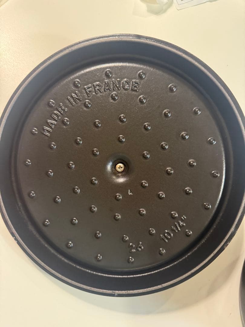 STAUB LA COCOTTE 鋳鉄製 両手鍋 26センチ