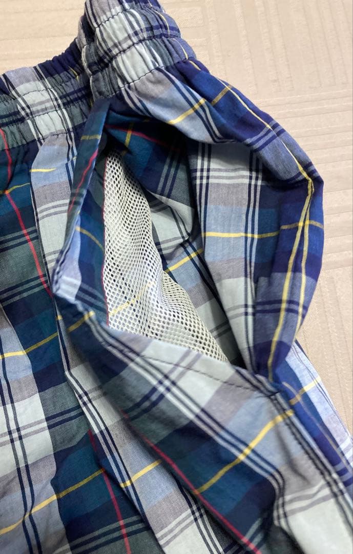 未使用品 GUCCI ネイビー系チェック 水着 ショートパンツ