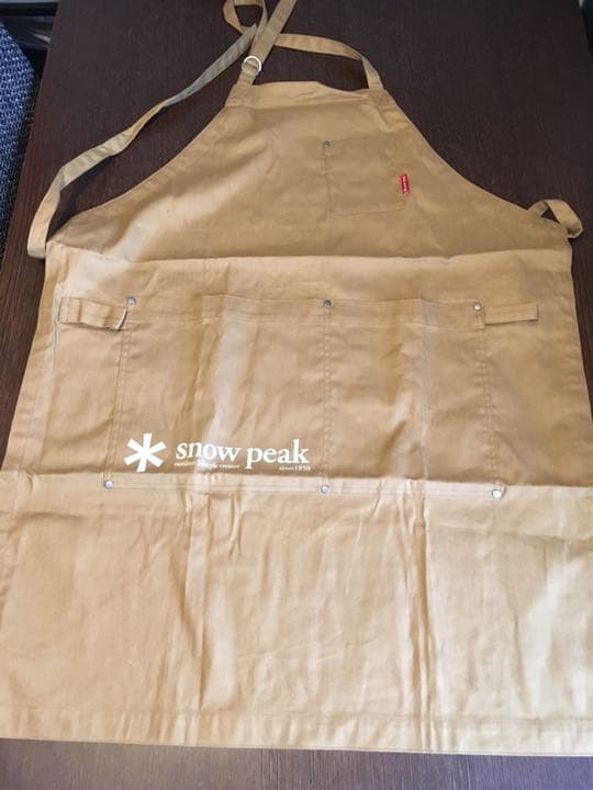 新品 PEAK スノーピーク エプロン　カーキ