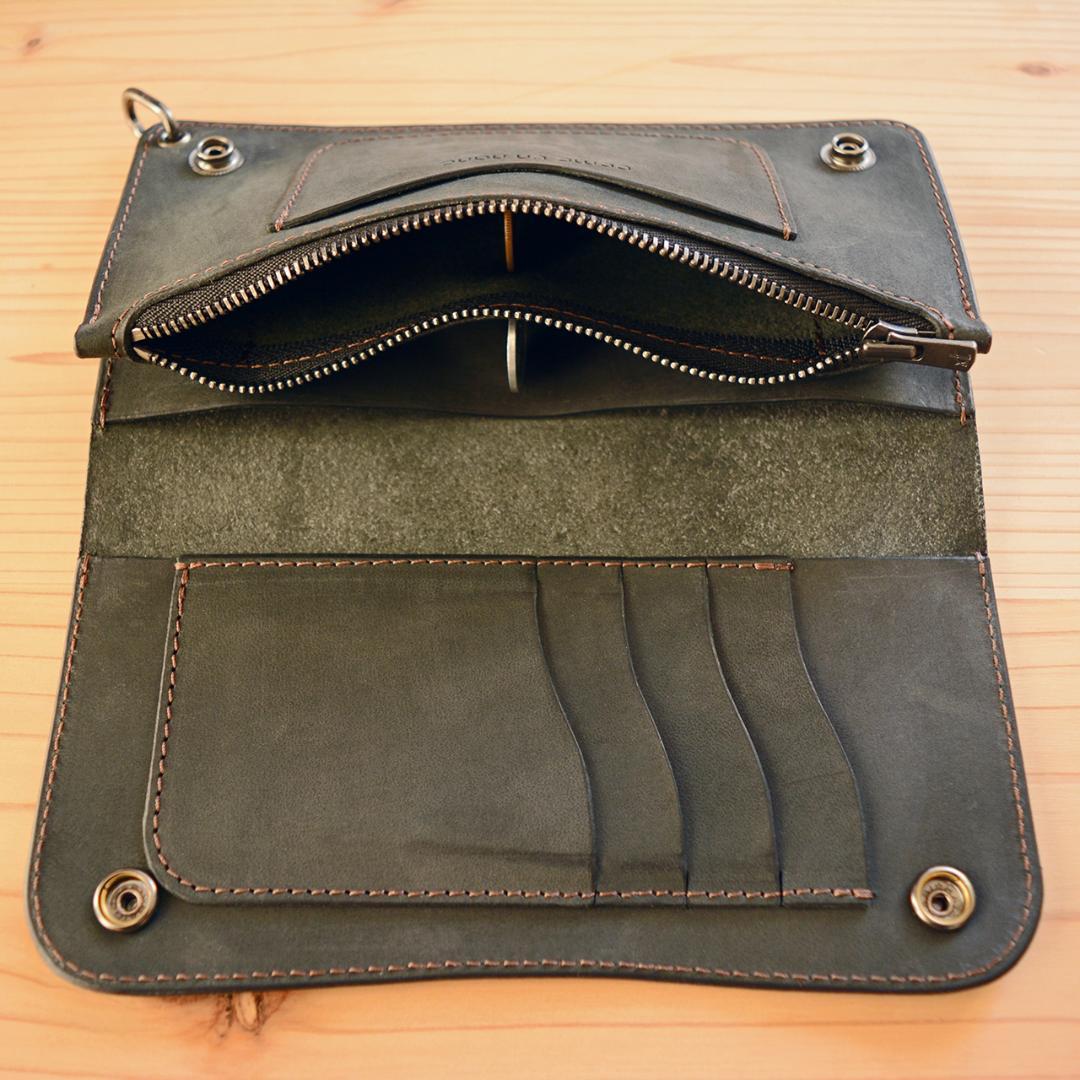 育てる艶革 ロング トラッカーウォレット イタリアンレザー