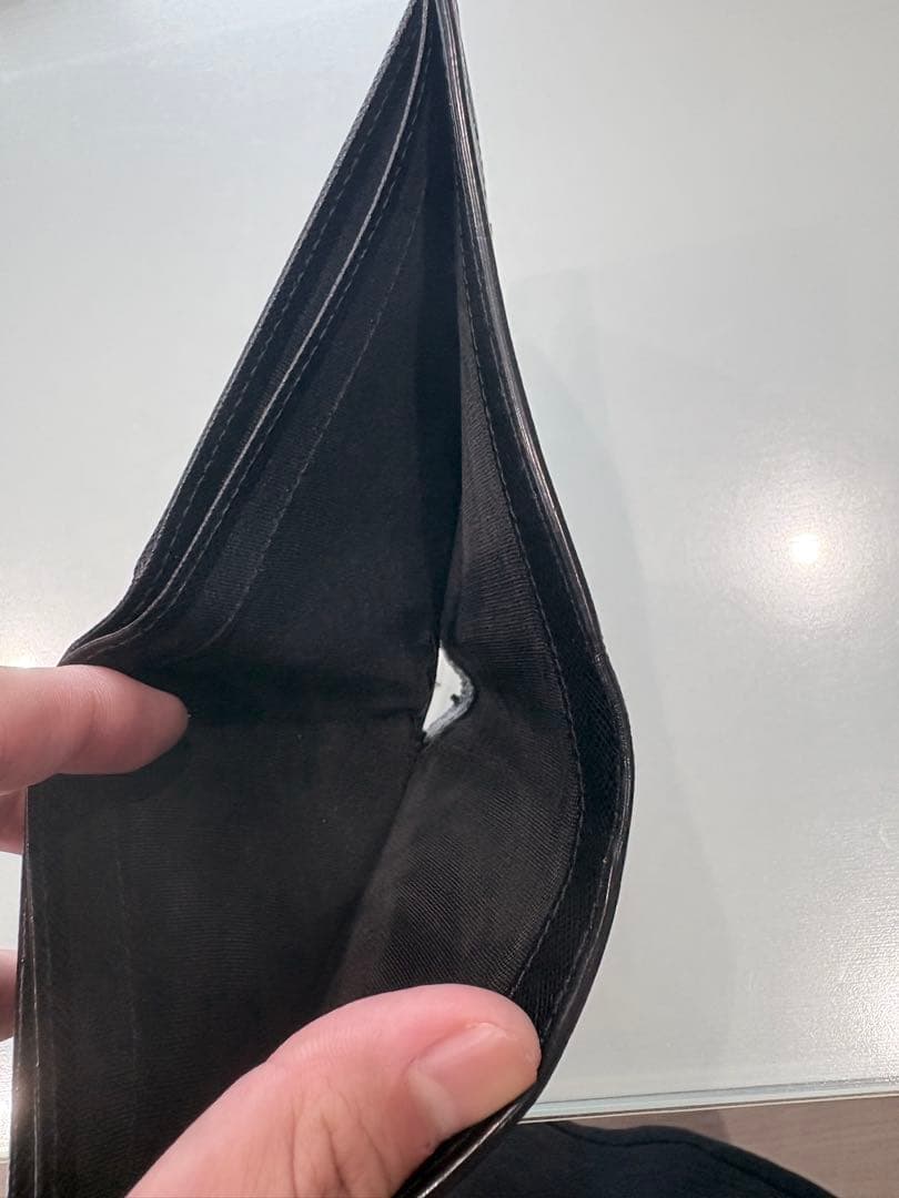 PRADA サフィアーノレザー 二つ折り財布 1/25まで