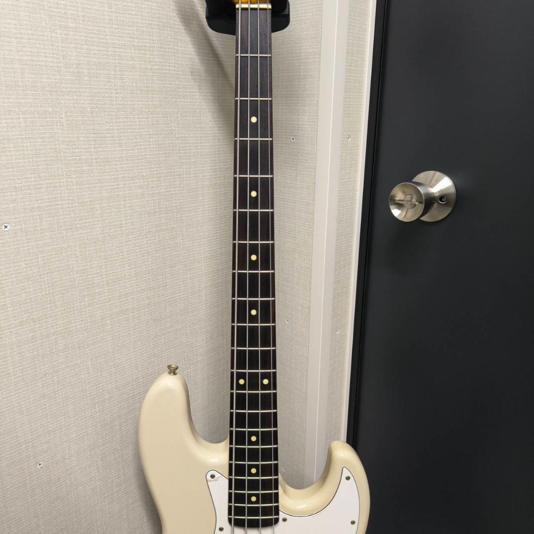 Cool Z Jazz Bass ジャズベース 白　アイボリー