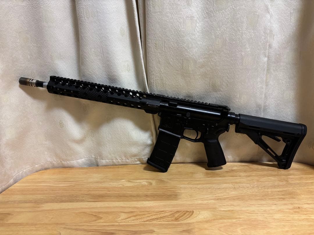 【最終値下げ】KSC マグプル M4 CMRハンドガード付 ガスガン