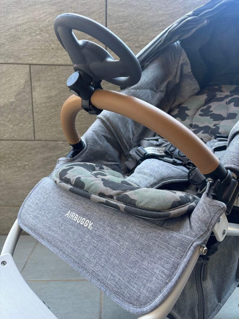 ☆値下げ【付属品込:新品同様】エアバギー ココブレーキ フロームバース　グレー☆