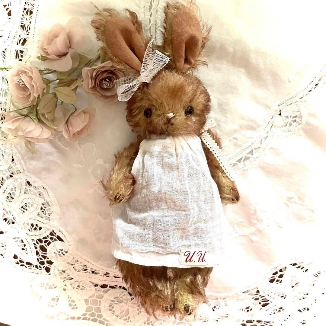 しい　テディうさぎ　テディベア