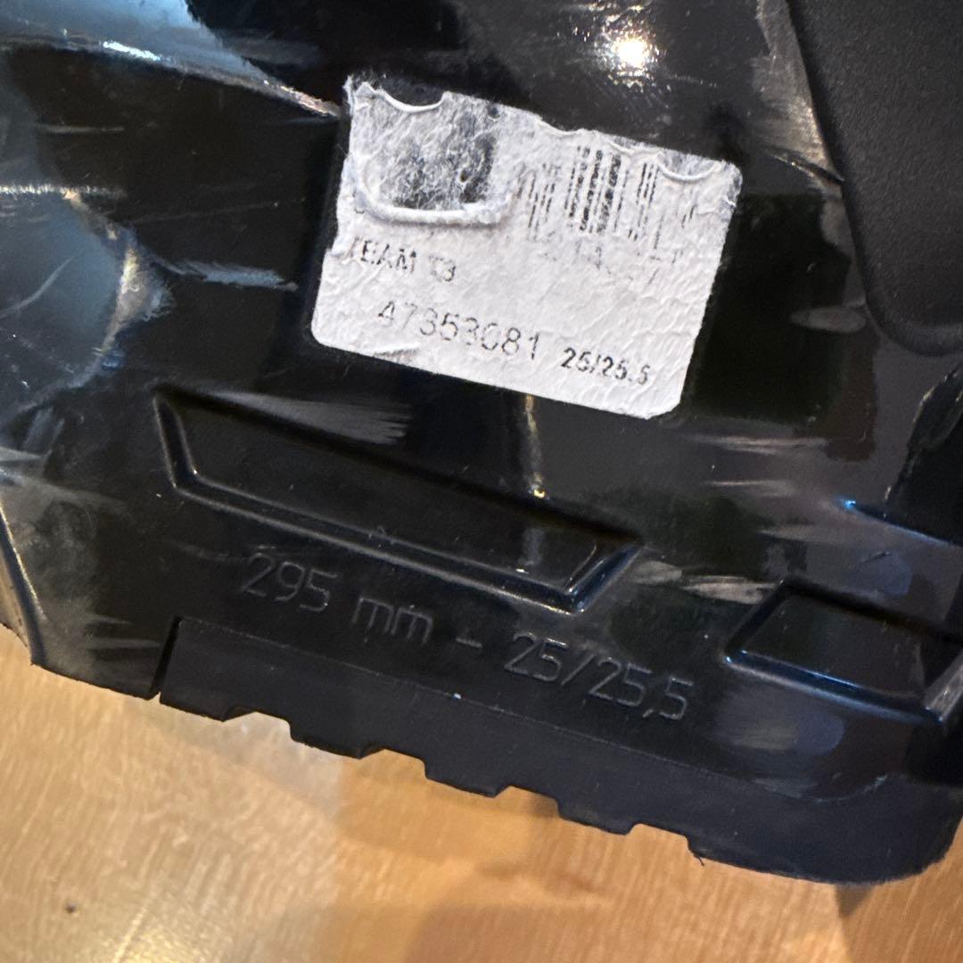 SALOMON ジュニアスキー靴 25-25.5cm