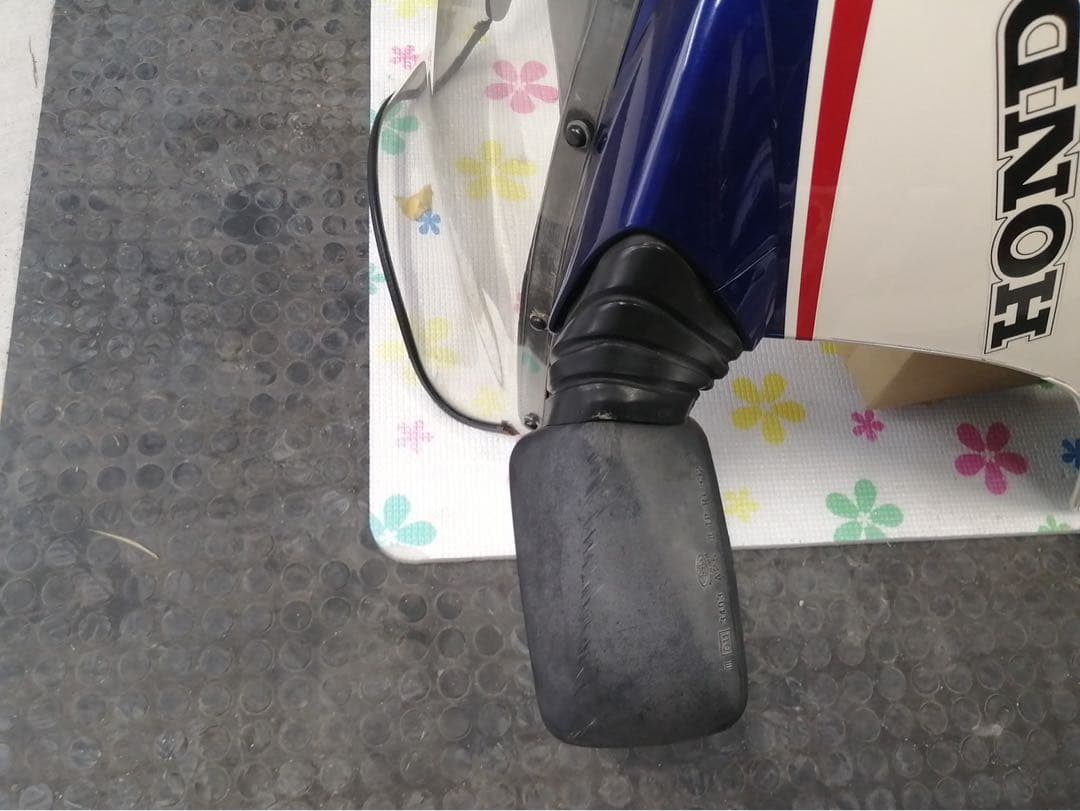 RC04 CB750F インテグラ 純正アッパーカウル