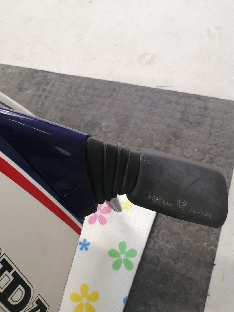 RC04 CB750F インテグラ 純正アッパーカウル