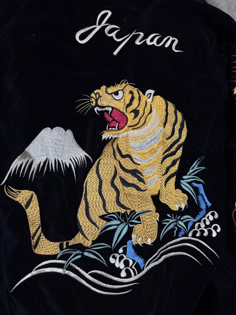 ２面用 BARCEDOS 虎龍 日本限定スカジャン vintage 別珍 サテン