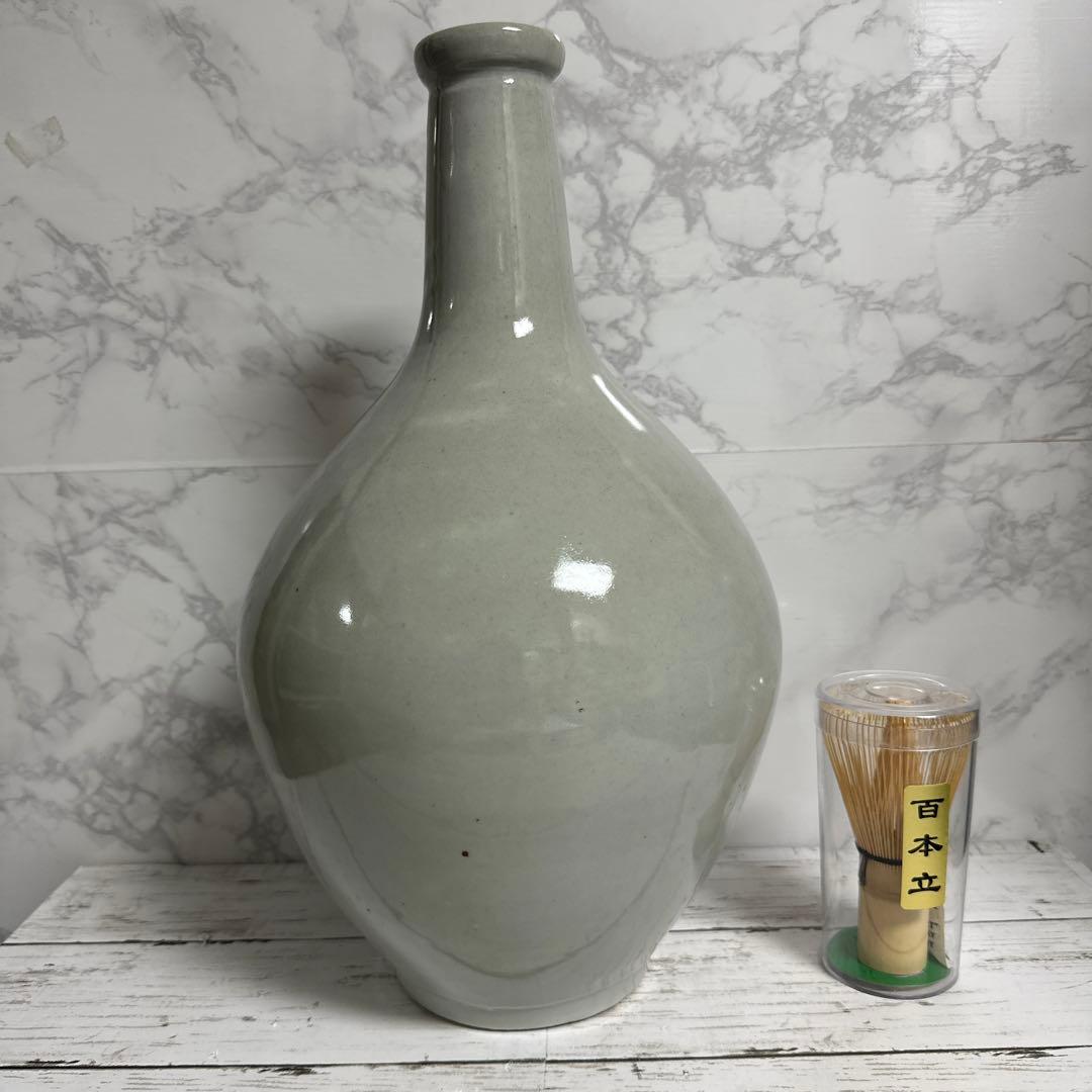 伊万里、特大白磁、徳利。