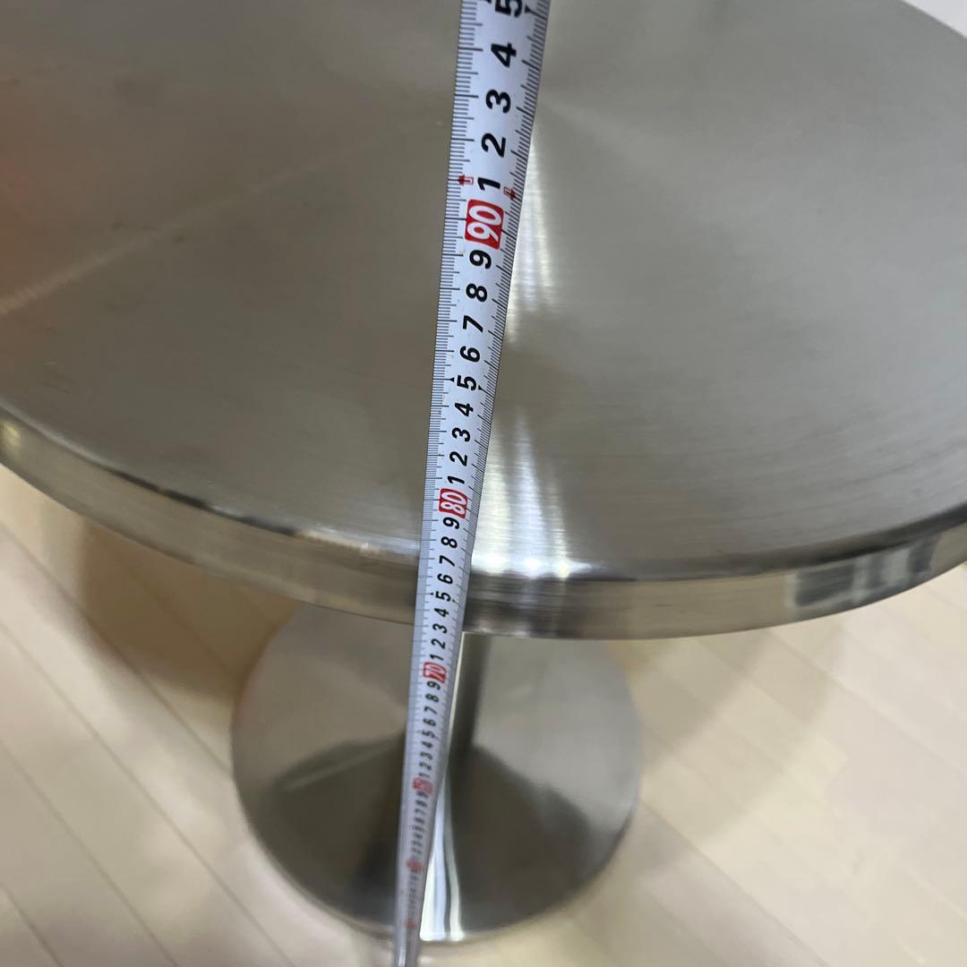 カフェテーブル　シルバー